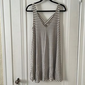 American Eagle shift dress